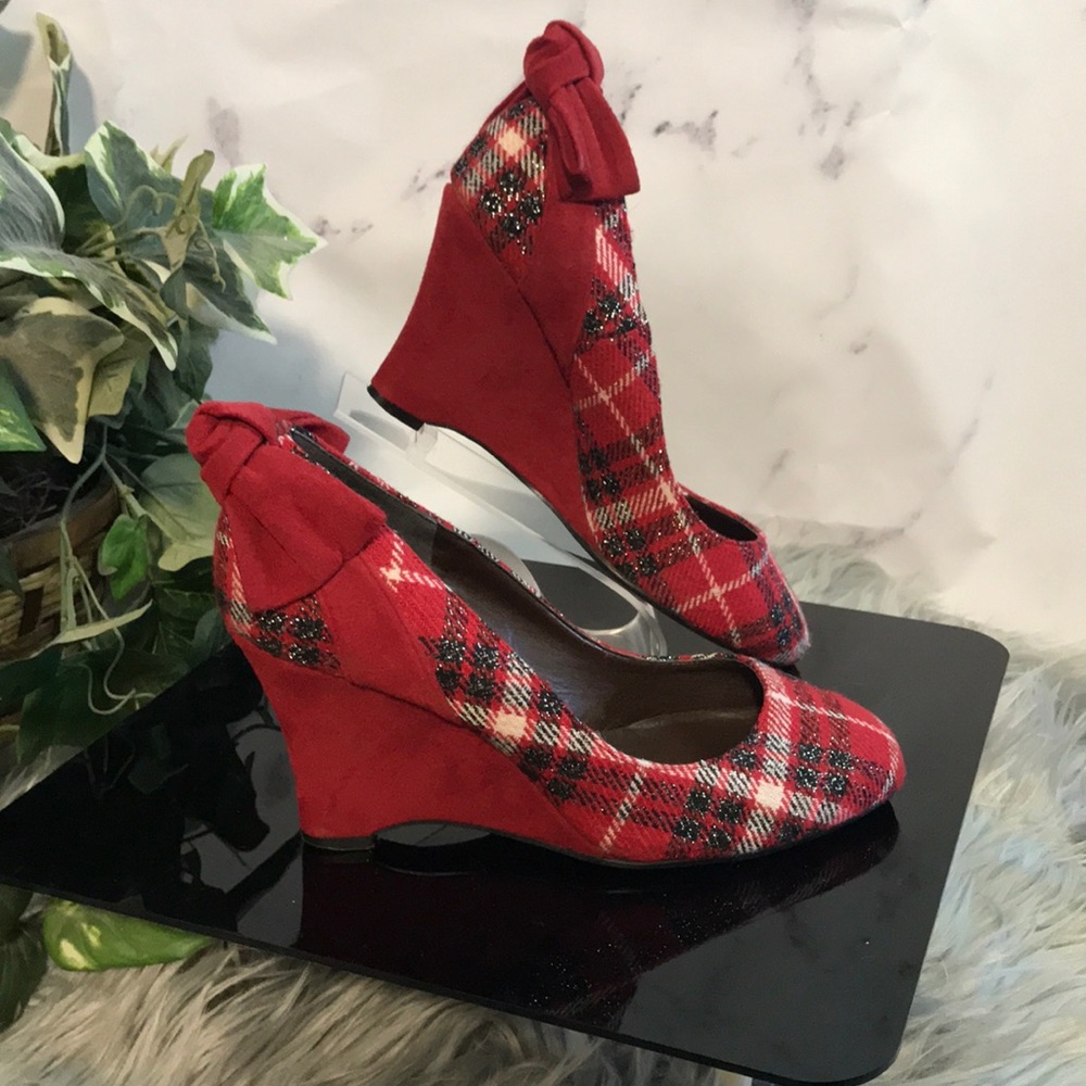 Cute Red Plaid Wedge Heels